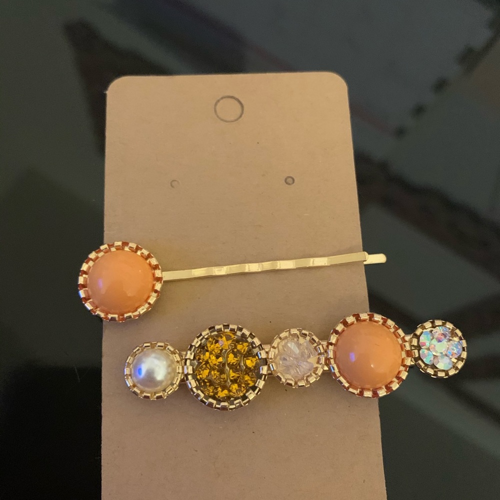 Hair clips - Picture 3 of 8